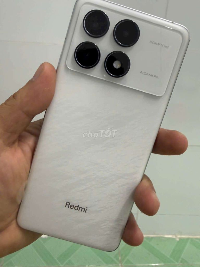 Xiaomi Redmi K70 12GB/256GB Trắng. Mua bán Điện thoại tại Thành phố Bến Tre Bến Tre được đăng bởi Lê Trường hình 1
