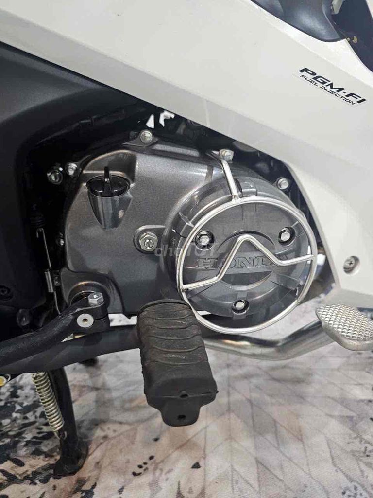 dư sài cần bán lại xe 9 chủ Fuled dk 2024. Mua bán Xe máy tại Thành phố Long Xuyên An Giang được đăng bởi Cầm Đồ Kiếng Văn hình 4