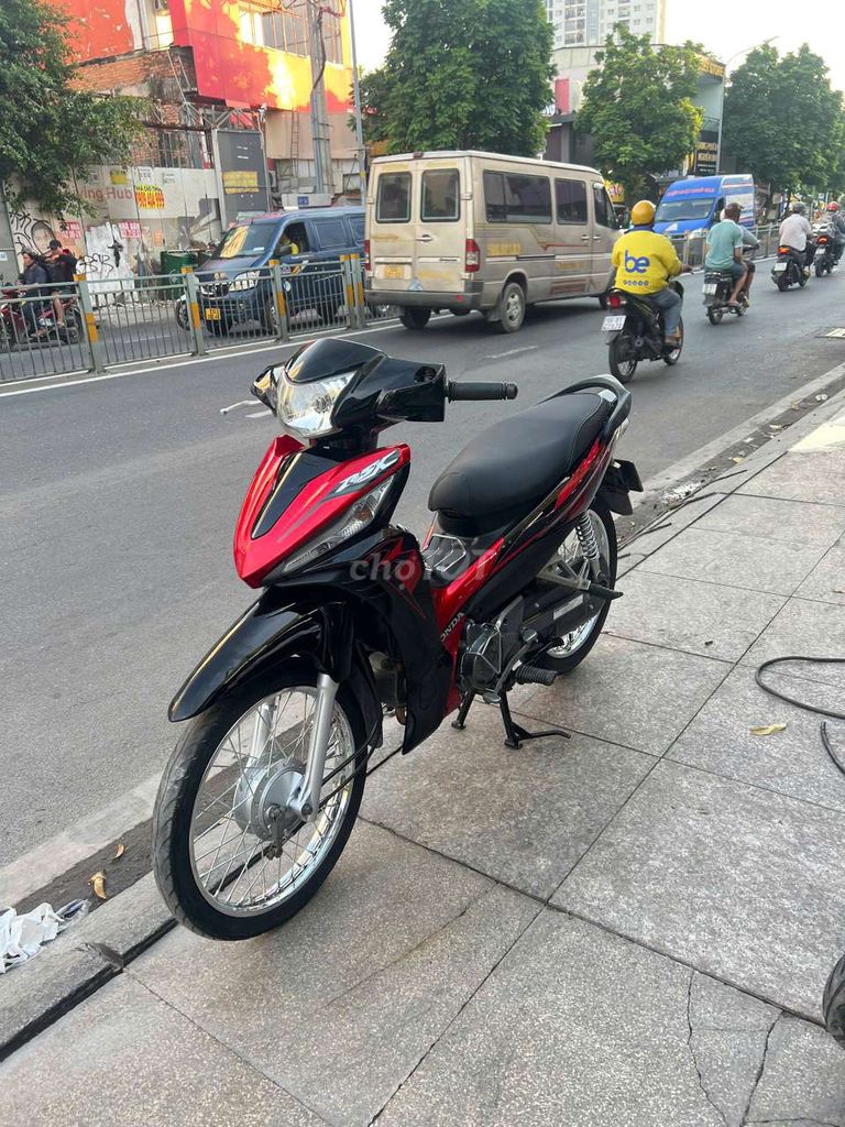 Honda wave RSX Fi 2018 mới 90% biển số 83. Mua bán Xe máy tại Quận Tân Phú Tp Hồ Chí Minh được đăng bởi Tuanduy hình 1