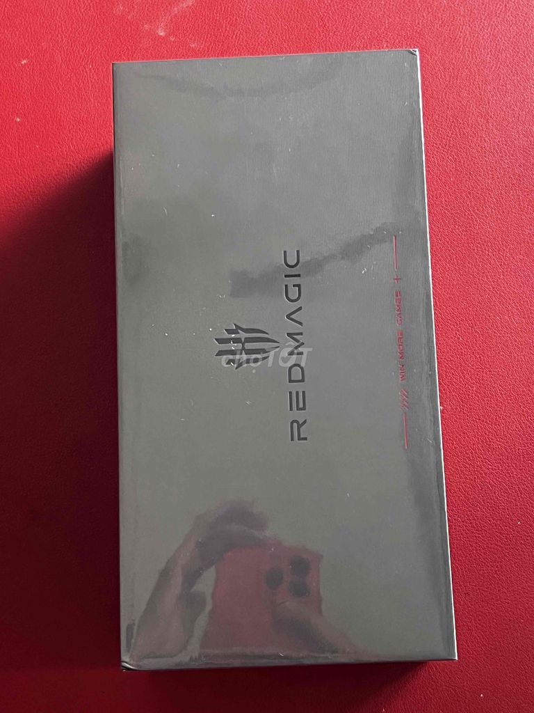 Redmagic 11S Pro 16/512 Bạc Mới 100%. Mua bán Điện thoại tại Thị xã Bến Cát Bình Dương được đăng bởi GamingPhone Bến Cát hình 1