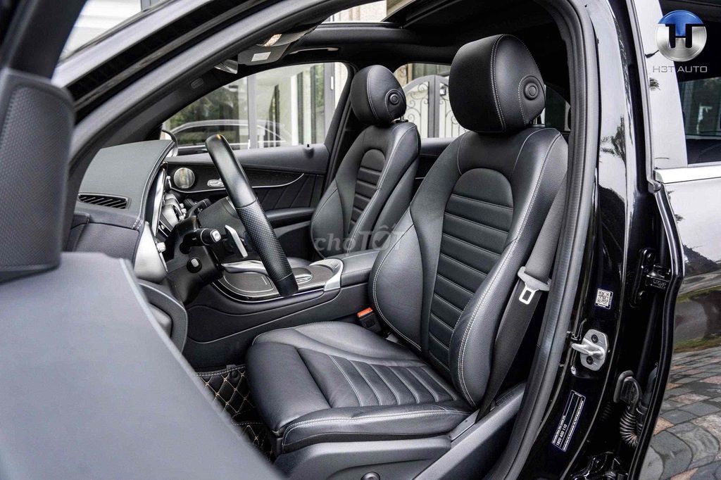 Mercedes_GLC300_AMG Sx 2022 (V1) Bank 90%. Mua bán Ô tô tại Quận 7 Tp Hồ Chí Minh được đăng bởi PHÁT ĐẠT LUXURY CAR hình 6