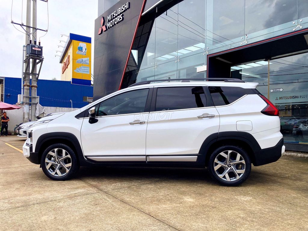 Mitsubishi Xpander 2025 Premium 1.5 AT - 12500 km. Mua bán Ô tô tại Thành phố Cà Mau Cà Mau được đăng bởi Kỳ Hưng  hình 2