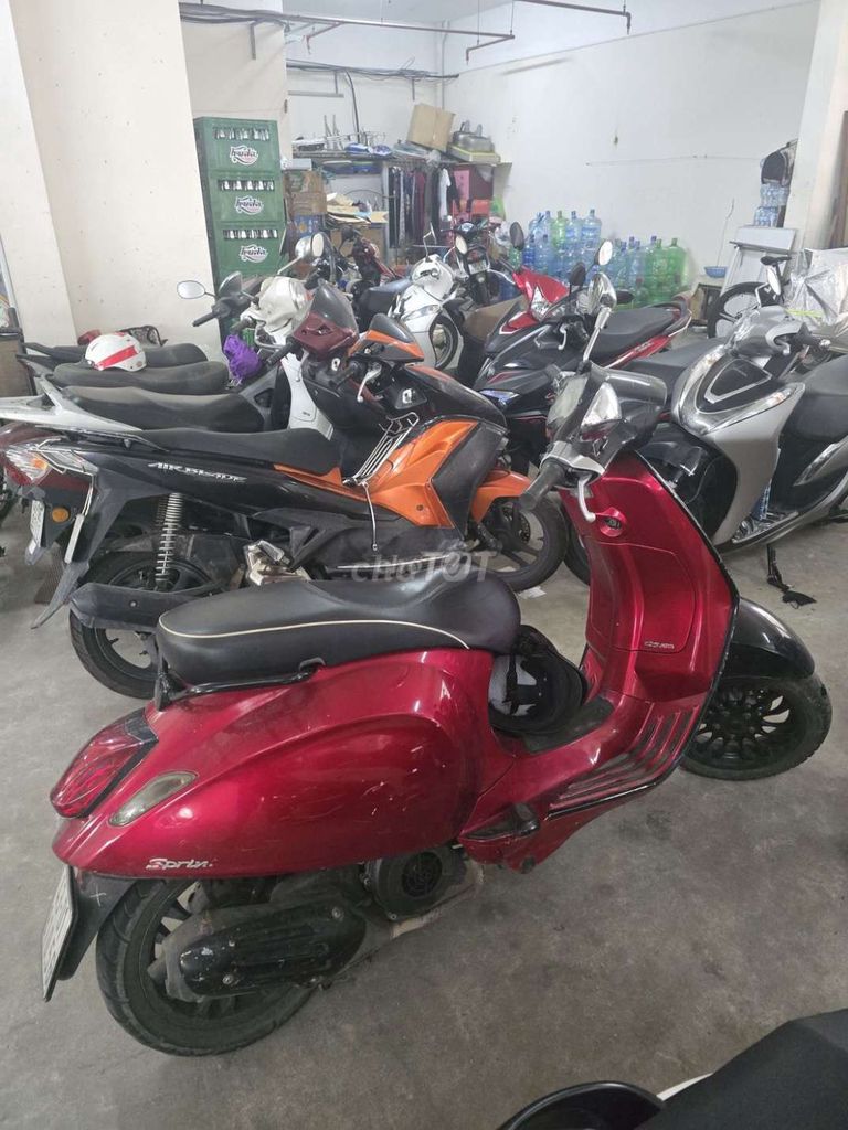 Piaggio Vespa Sprint 2018 Красный