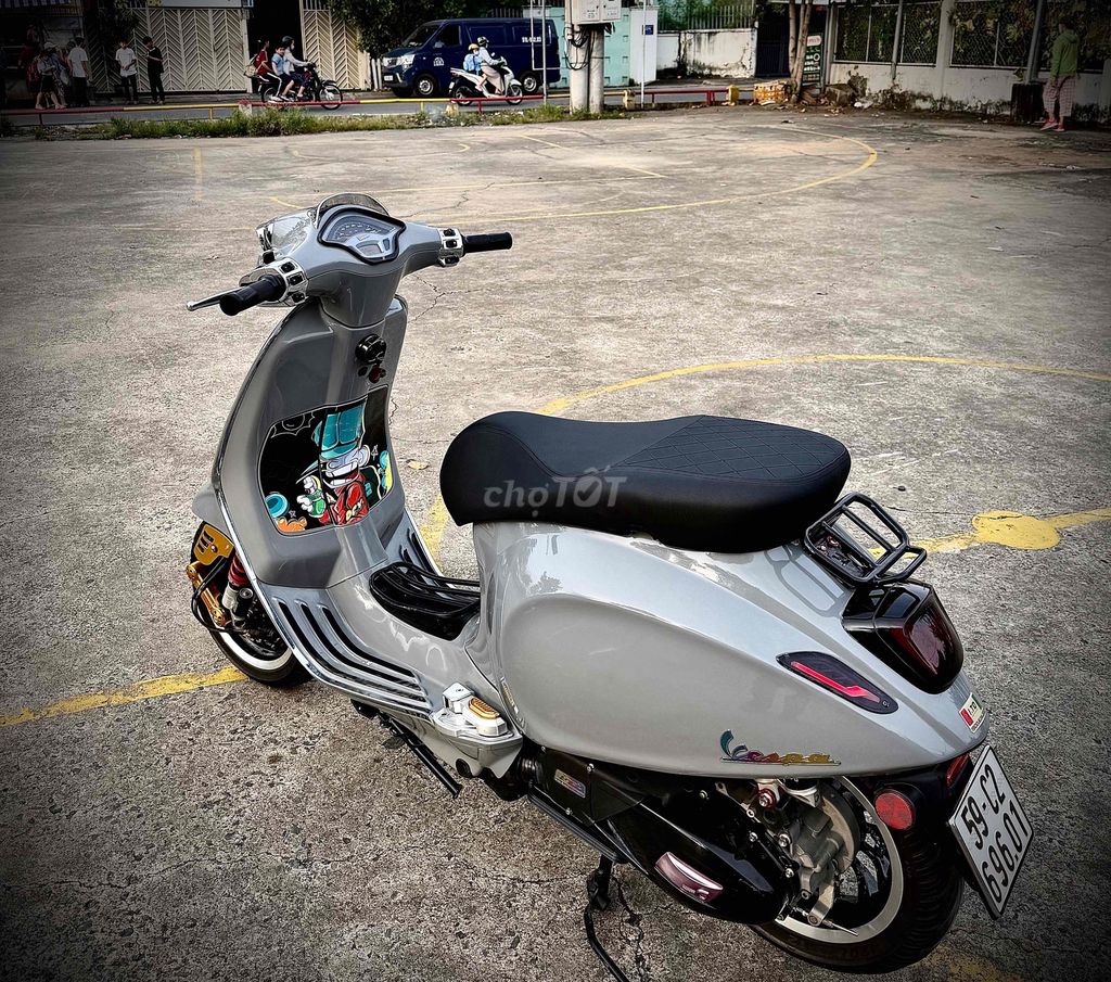 VESPA ABS IGET BSTP 9 chủ dọn kiểng !!. Mua bán Xe máy tại Thành phố Thủ Đức Tp Hồ Chí Minh được đăng bởi Anh hình 9