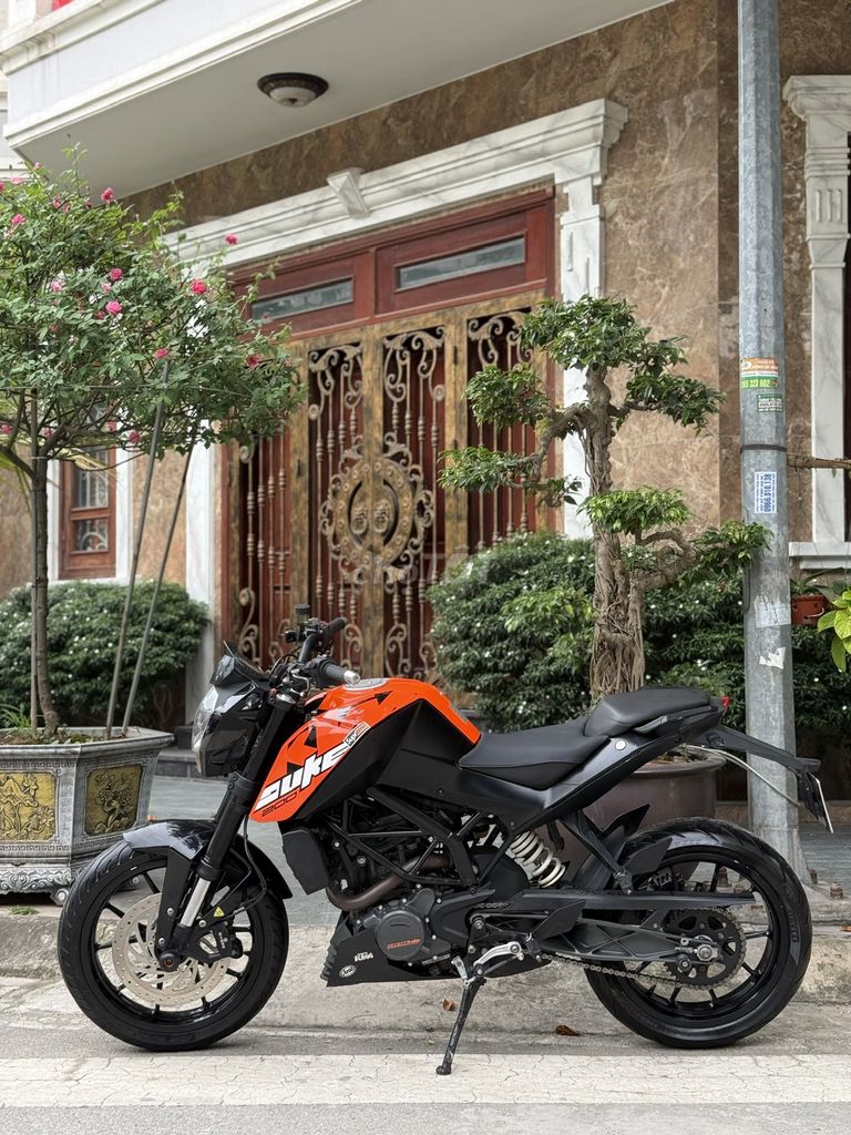 KTM Duke 200 2019 có trả góp trao đổi ✅. Mua bán Xe máy tại Quận Thanh Xuân Hà Nội được đăng bởi Phú Lý hình 3