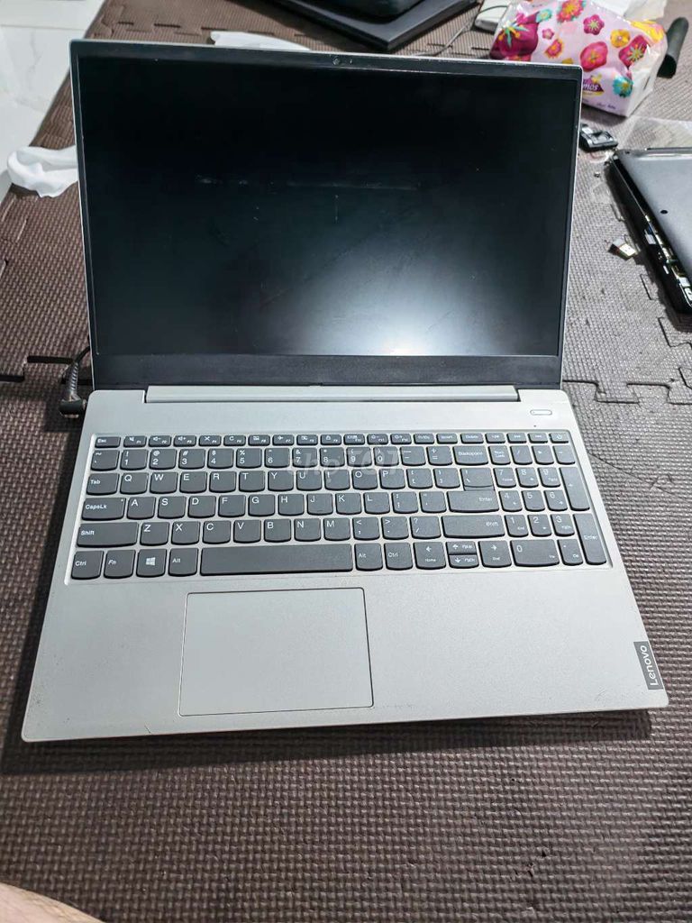 Lenovo i5 Gen 10 15.6 inch 12GB/256GB 97%. Mua bán Laptop tại Thành phố Đà Lạt Lâm Đồng được đăng bởi phong hình 1