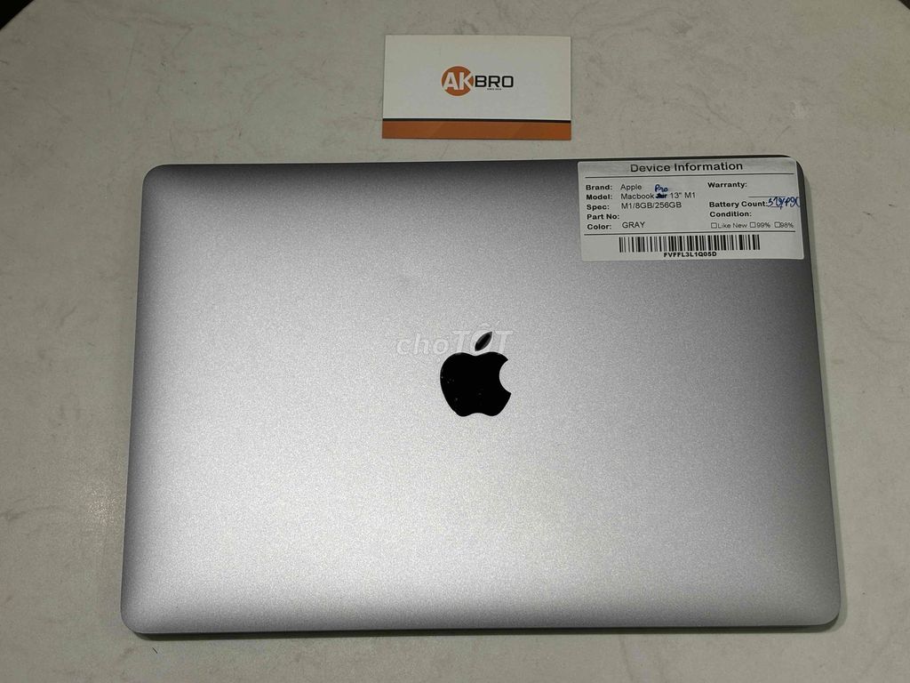 MacBook Pro 13” M1/8/256 Gray