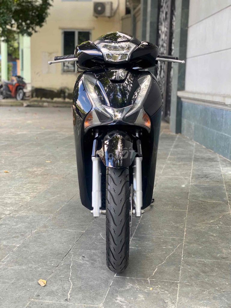 SH 125i CBS 2018 Đen Cực Keng