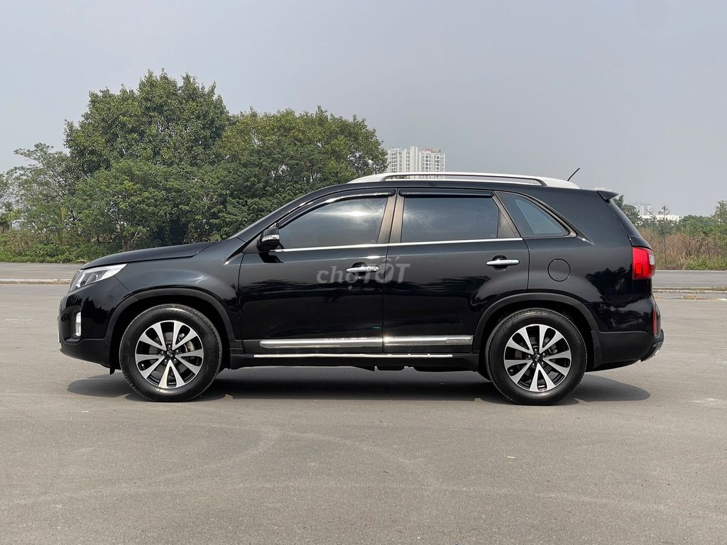 Kia New Sorento 2.4GATH Black Edision cực mới 2016. Mua bán Ô tô tại Quận Thanh Xuân Hà Nội được đăng bởi Vạn Phát  Auto hình 3