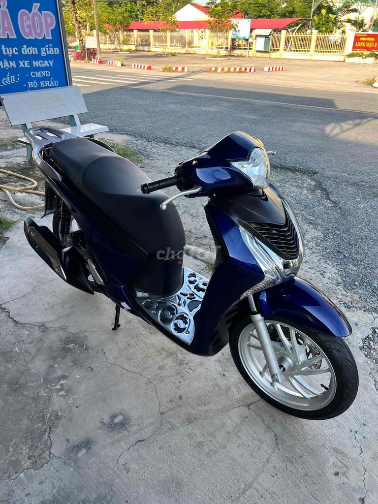SH 125 xe đẹp Máy Zin (trả góp). Mua bán Xe máy tại Huyện Lai Vung Đồng Tháp được đăng bởi Cửa Hàng Xe Gắn Máy PHONG uy tín hình 4