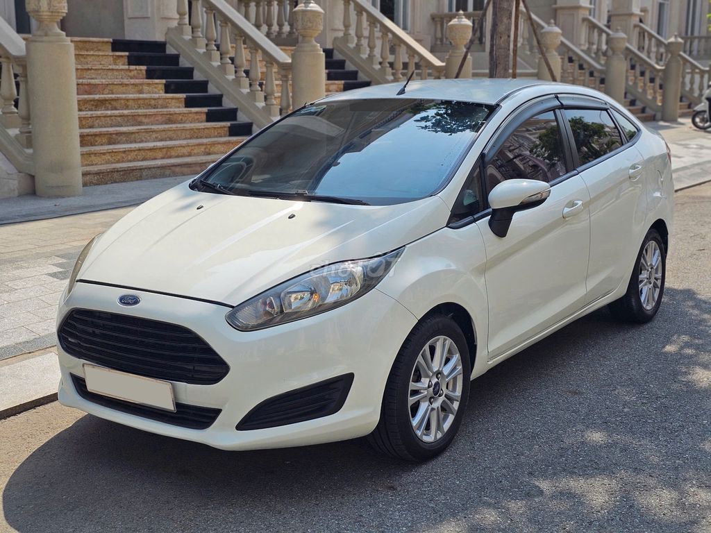 Ford Fiesta 2015 1.5 AT Trend - 112000 km. Mua bán Ô tô tại Thành phố Thủ Đức Tp Hồ Chí Minh được đăng bởi Phạm Thị Xuân Mai hình 2
