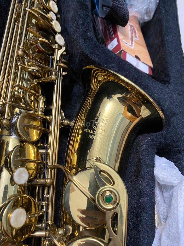 kèn saxophone yamaha mk007 cho người mới tập chơi