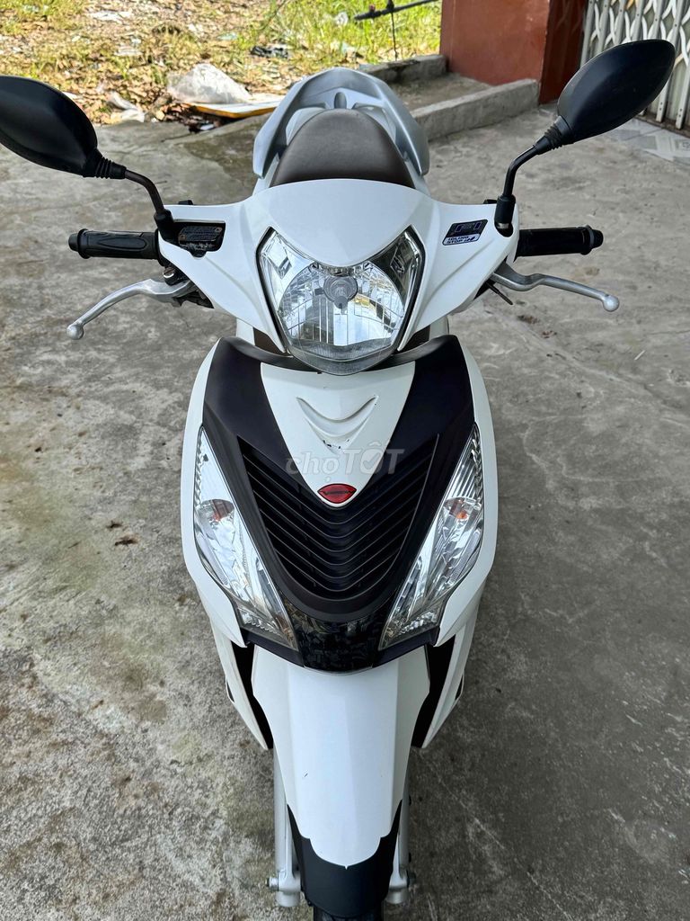 Honda Vision 2017 màu Trắng. Mua bán Xe máy tại Huyện Thới Lai Cần Thơ được đăng bởi XE MÁY QUAN QUÂN hình 1