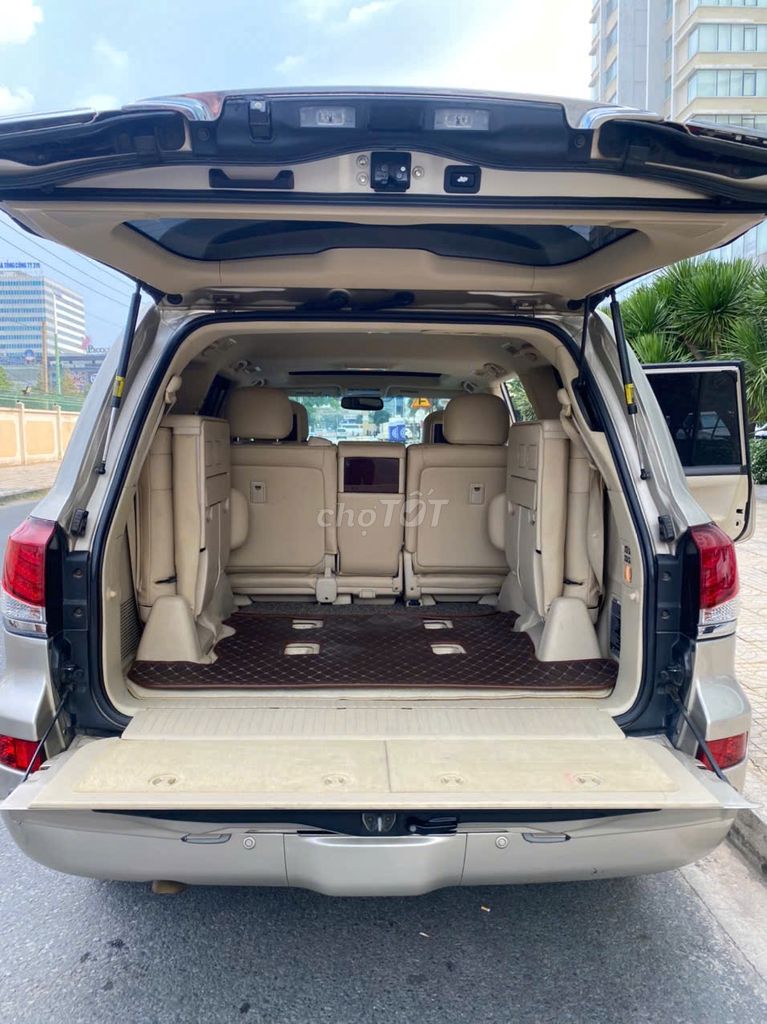 Lexus LX570 2014  - Xe Chính Chủ. Mua bán Ô tô tại Quận Tân Bình Tp Hồ Chí Minh được đăng bởi Phạm Minh Tuân hình 14