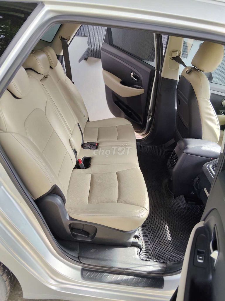 Cần bán kia rondo 2017 1 chủ mua mới. Mua bán Ô tô tại Thị xã Bến Cát Bình Dương được đăng bởi Tuấn Thành hình 5