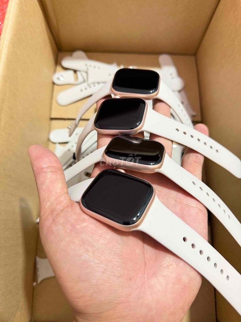 Apple Watch S10 Vàng hồng 42mm LTE. Mua bán Thiết bị đeo thông minh tại Thành phố Bắc Ninh Bắc Ninh được đăng bởi Best Buy hình 1