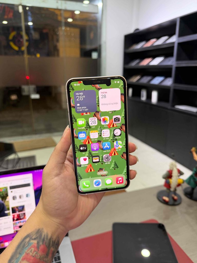iPhone Xs Max QTE 64GB Main Màn Zin Độ 16 Plus. Mua bán Điện thoại tại Quận Cầu Giấy Hà Nội được đăng bởi Trung Kiên Trả Góp Bao Nợ Xấu hình 1