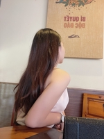 B L