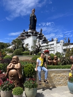 Tân