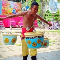 Diễn Viên Xiếc Trọng Nghĩa