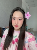 Thuý Quỳnh 