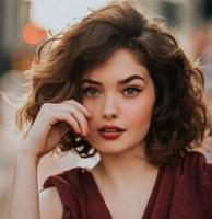 Tuyet Vu