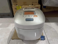 Tiệm Đồ Cũ Đã Qua Sử dụng