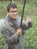 Hồ Trung
