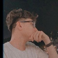Ái Hoàng