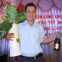 TÚ PHAN