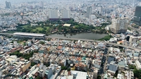 phú