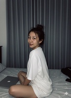 Hoàng Vi