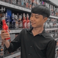 Việt
