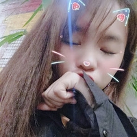 Hồng Vy Lý