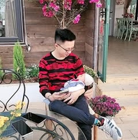Nghịch điện thoại
