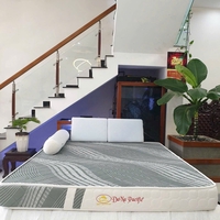 Bà Trùm Nệm Gối 