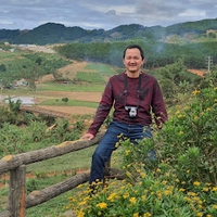 Hiếu Trần
