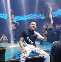 Tiến Bùi
