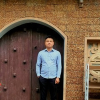 Dương Hùng Vận Chuyển