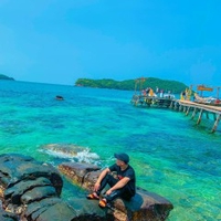Phạm Phú Việt