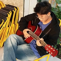 Khang Lê