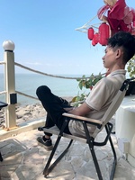 Q Hoàng 