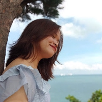 Hương Sầm Thị