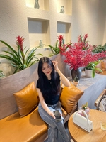 Hồng Vân