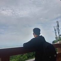 Nguyễn HoàngT