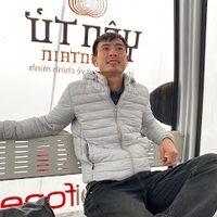 Thân Nguyễn Đức