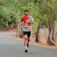 tùng trần thanh