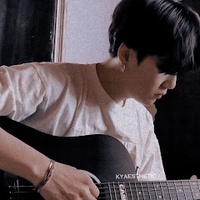 Hồng Anh