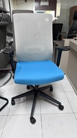 Hàng trưng bày thanh lý 