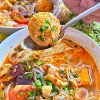 Bún Riêu Ba Béo